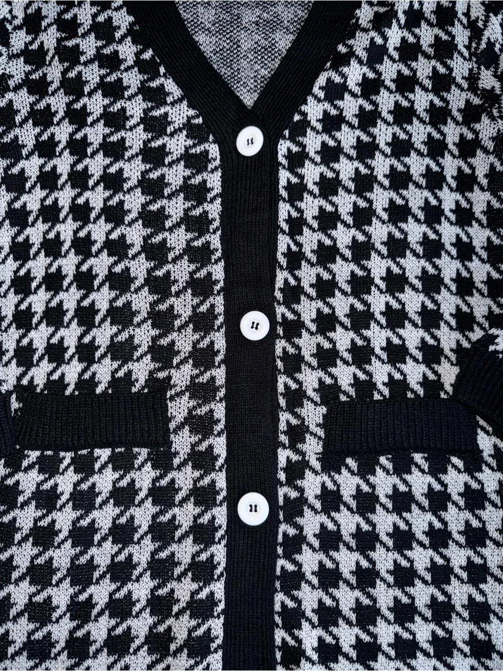 Women’s Black and White Houndstooth Long Cardigan Sweater - 1X